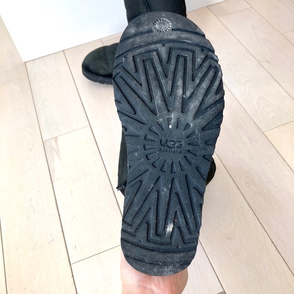 UGG Classic Tall Boots - Black - Size 36 - Picture 8 of 16